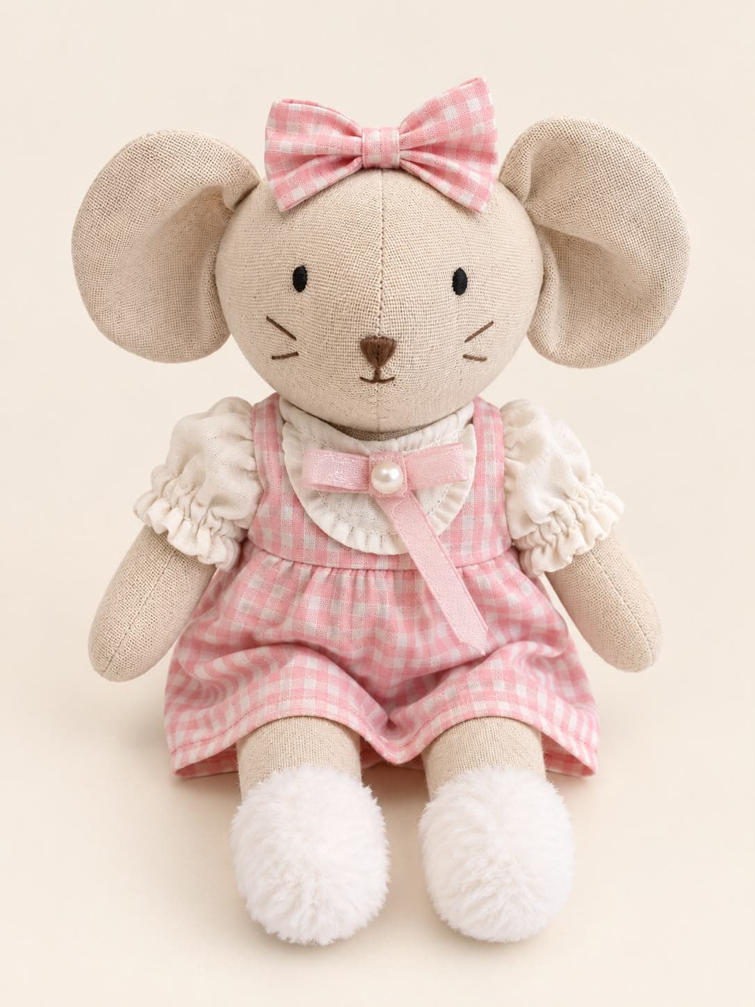 Boneco Artesanal — Rosa