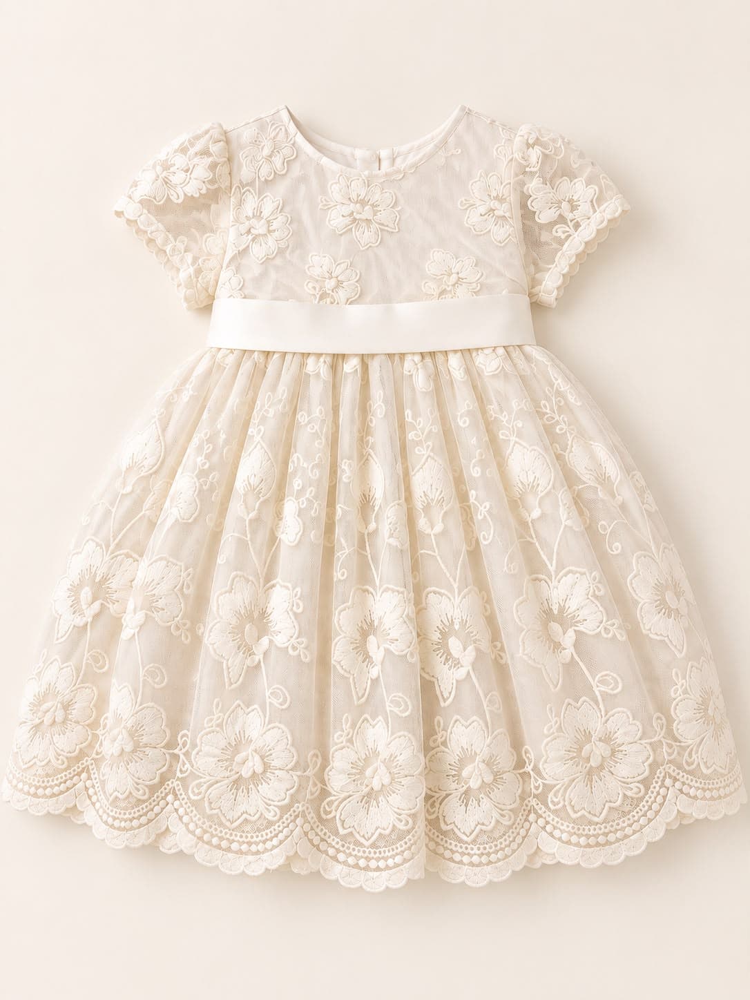 Vestido de Renda — Renda